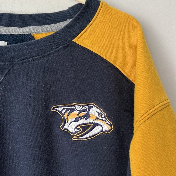 Fanatics Nashville Predators Oversized Crewneck Sweatshirt Size 3XL + - Picture 2 of 4